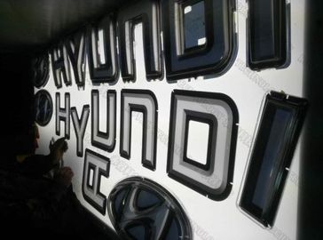 Goede prijs. PMMA verlichtte zich 3D Geleide Raad van het Autoembleem, het Acryl 3D Vormen en de Vacuüm Metalliserende Dienst online