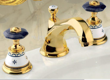 Het gouden Platerenmachine van de badkamersmontage, het goud van het Kranentin, ZrN gouden PVD platerenmachine op messingstapkranen